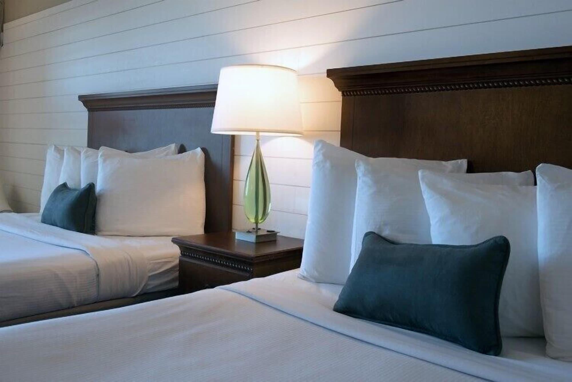Thunderbird Beach Resort Treasure Island Luaran gambar