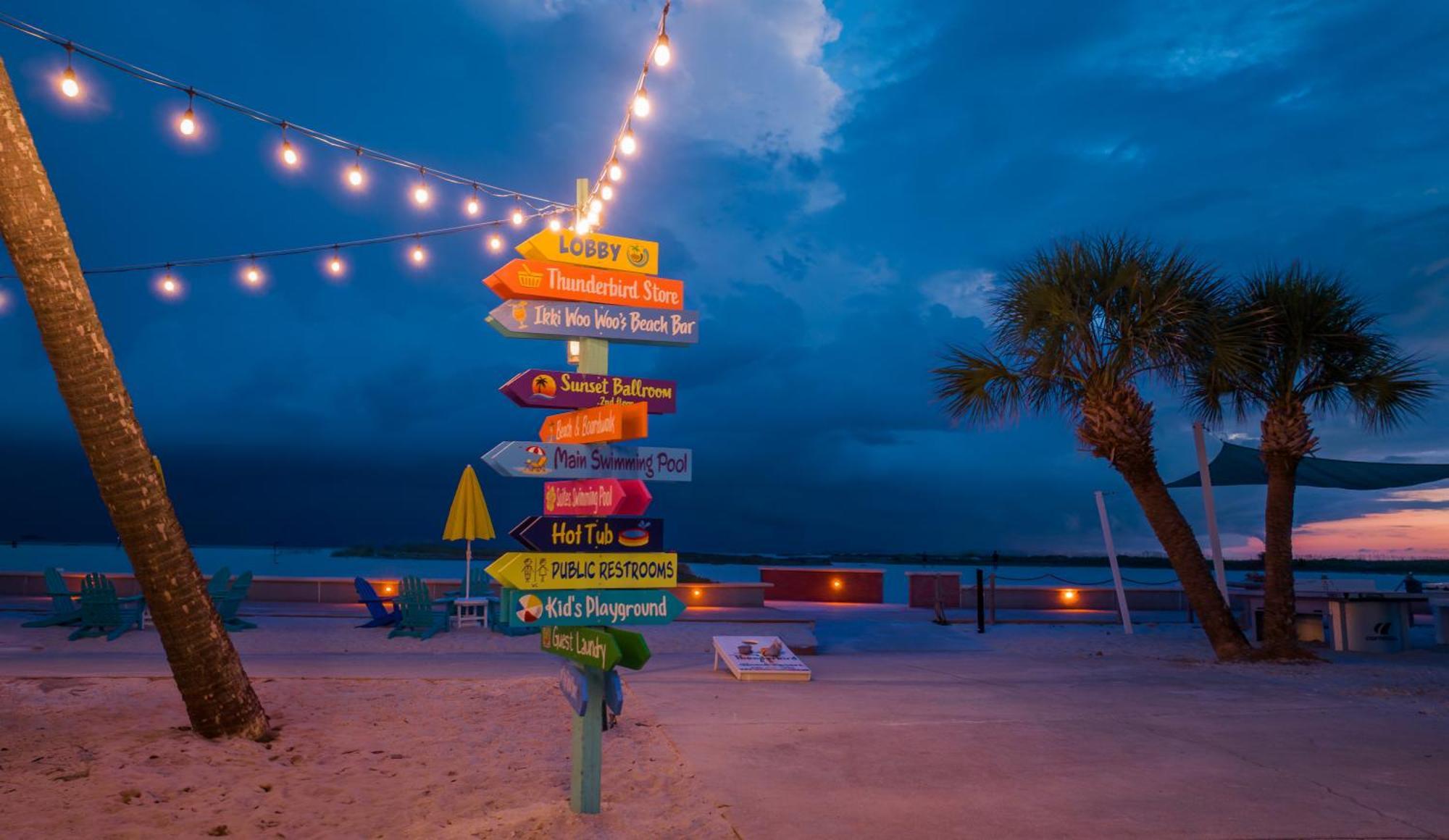 Thunderbird Beach Resort Treasure Island Luaran gambar