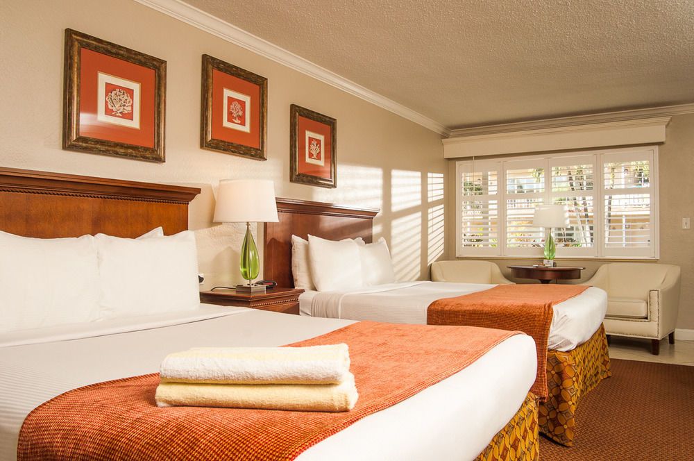 Thunderbird Beach Resort Treasure Island Luaran gambar